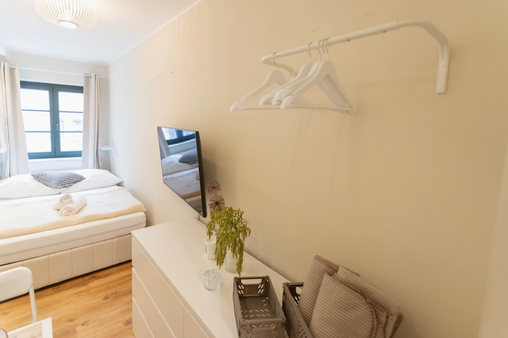 Schlafzimmer 4